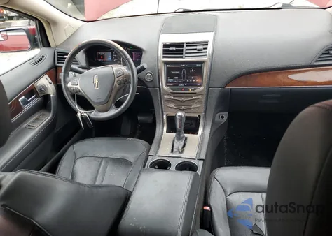 2015 Lincoln Mkx z USA, uszkodzony, nr VIN 2LMDJ6JK4FBL28238